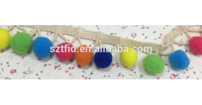 wholesale pom pom trim